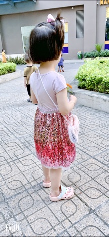 Váy công chúa (ảnh thật)
