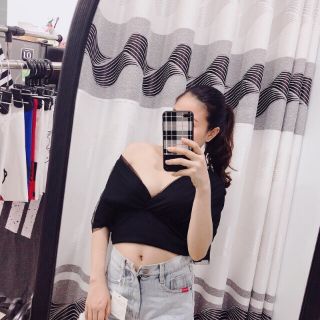 Áo kiểu cánh dơi