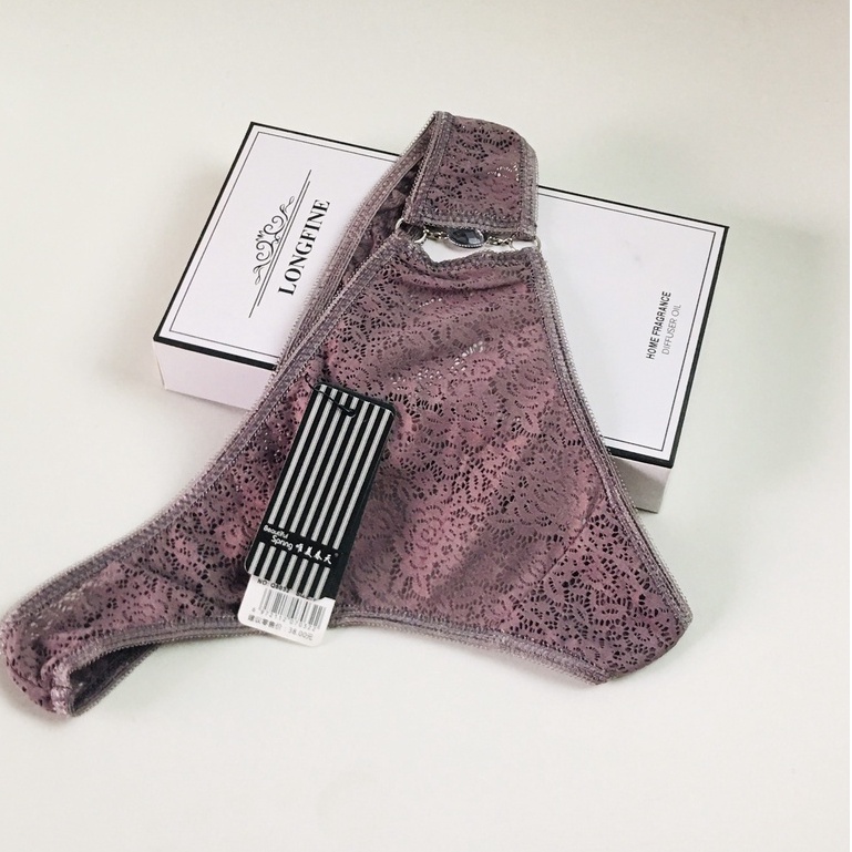 Quần lọt khe ren phối đá sexy, dây mông táo bạo Cao cấp | BigBuy360 - bigbuy360.vn