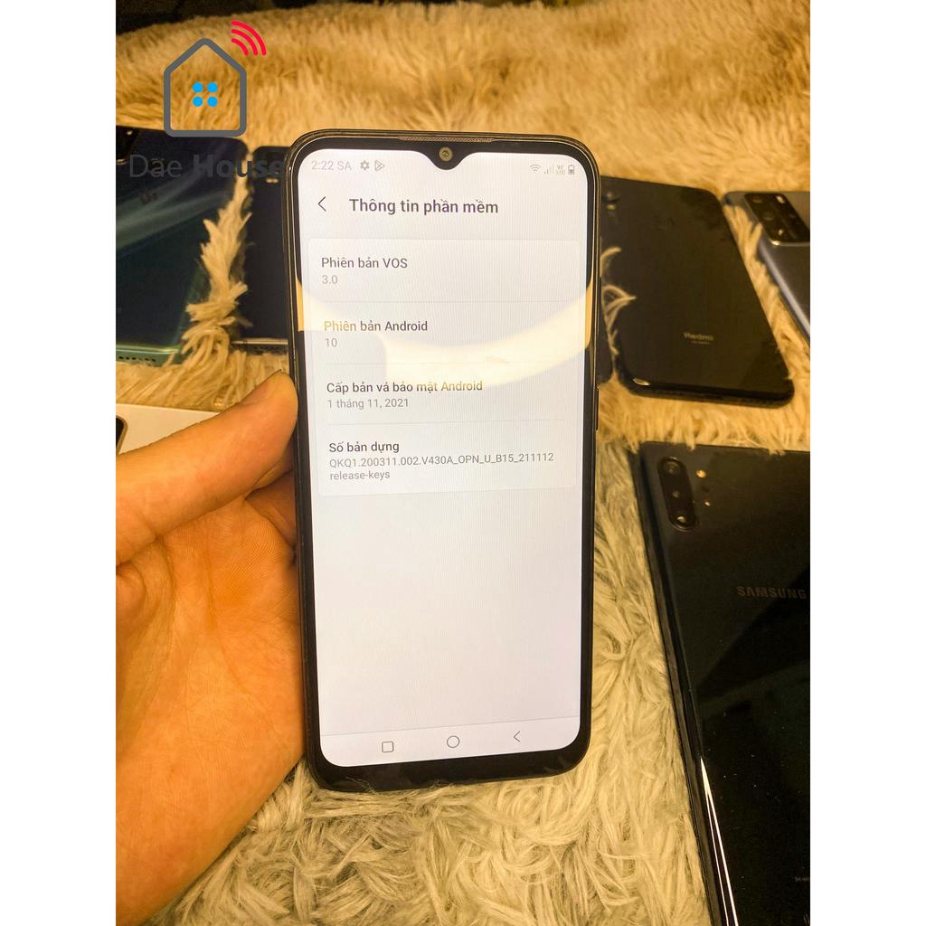 Điện thoại Vsmart Joy3, ram 4, bộ nhớ 64, chip 8 nhân, pin 5000 siêu trâu,hàng chính hãng chơi game mượt PUPG, Liên quân