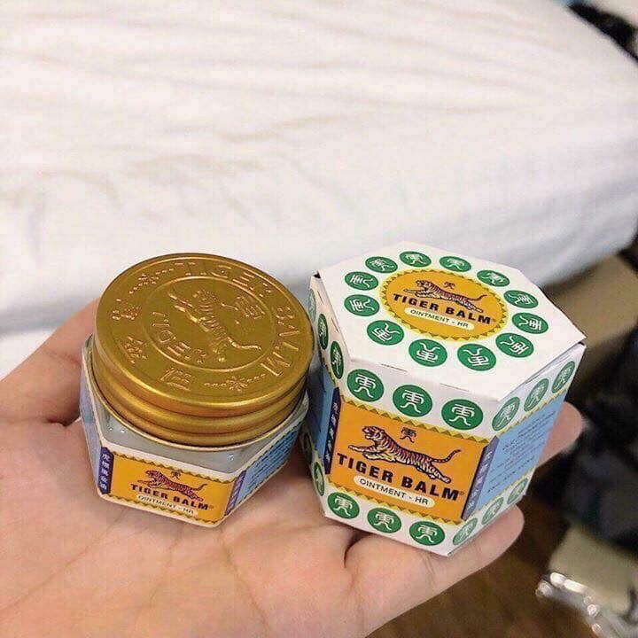 Dầu cù là con hổ Tiger balm 30gr