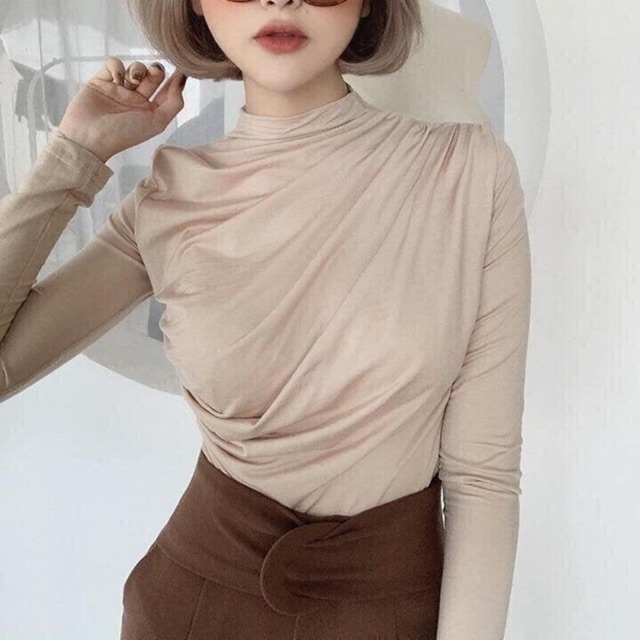 Áo phông xoắn eo