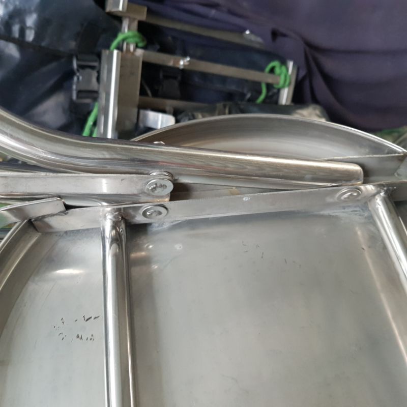 Ghế xếp inox có lưng dựa , cao lên mặt 30cm/50cm . Hàng chất lượng dày 1mm toàn bộ