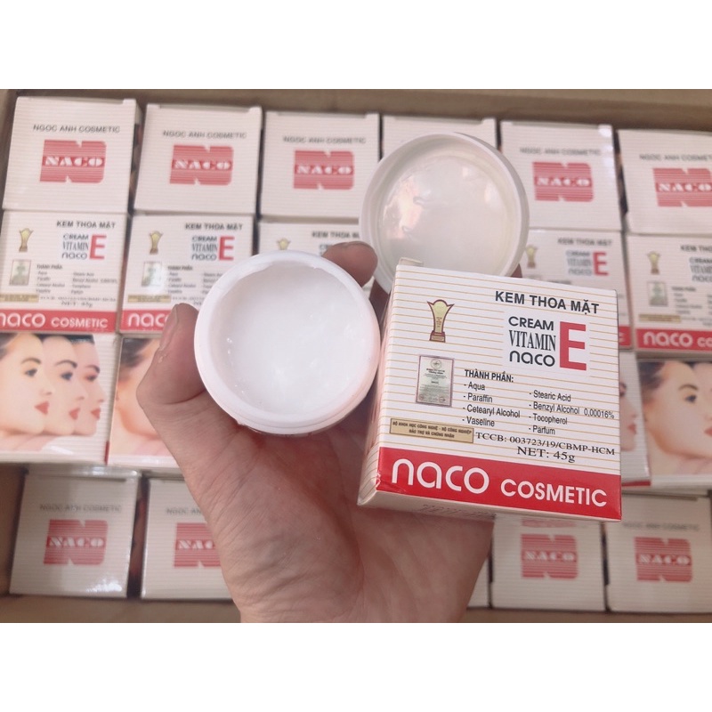 Kem dưỡng ẩm Vitamin E Naco 45g