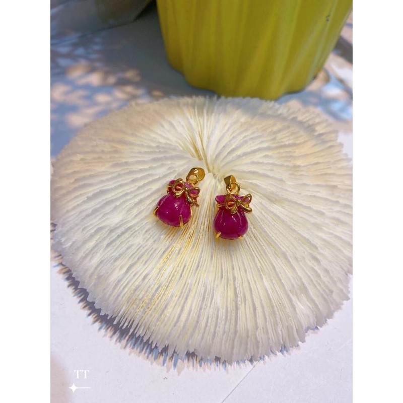 Mặt dây đeo đá ruby mẫu mới