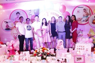 Set phụ kiện sinh nhật, thôi nôi bé gái