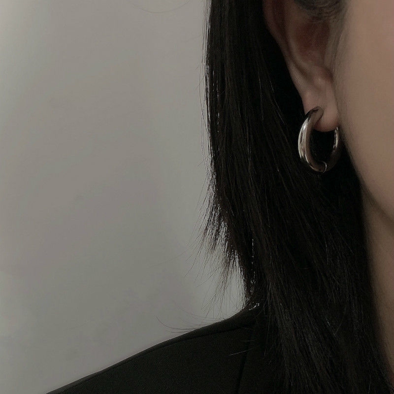 Khuyên tai hình tròn bằng thép titan phong cách hip-hop thời trang cá tính