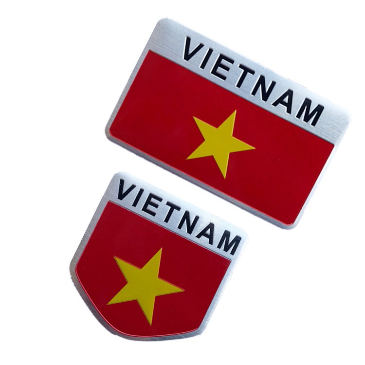 Miếng Dán Trang Trí Xe Hơi Bằng Hợp Kim Nhôm Hình Lá Cờ Việt Nam 3D Độc Đáo