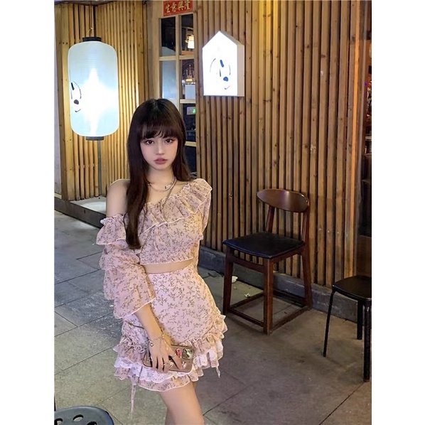 Set áo croptop dài tay+chân váy ôm dây rút hoạ tiết hoa nhí nữ tính phong cách ulzzang SAM SAM BOUTIQUE