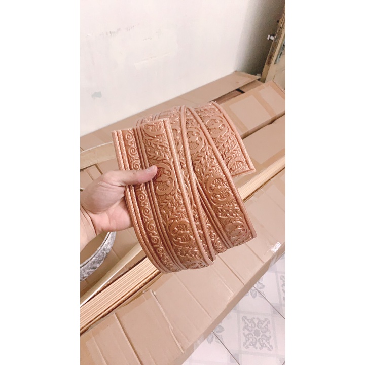 Phào chỉ nẹp bằng xốp dán tường 3d khổ 235x8cm sẵn keo hàng loại 1 | BigBuy360 - bigbuy360.vn