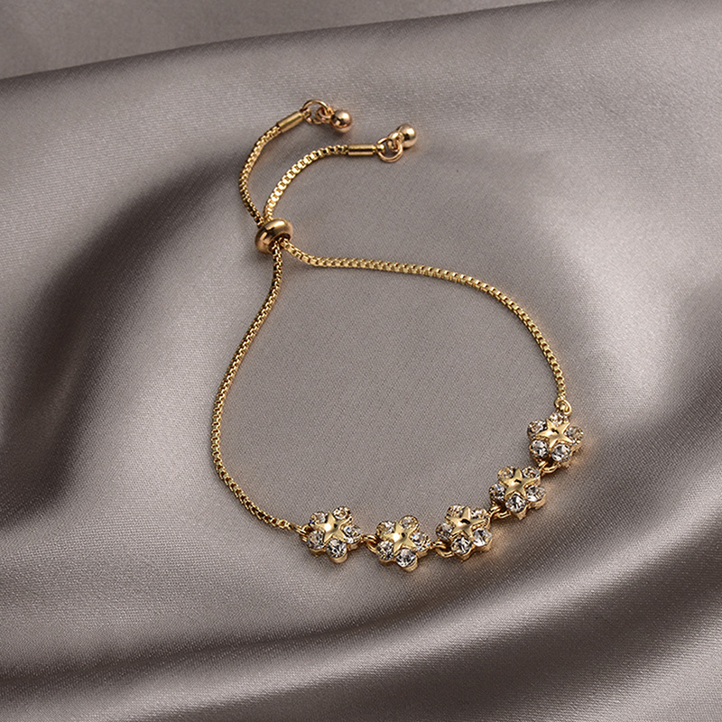 Vòng Tay Hợp Kim Hình Hoa Đính Đá Xinh Xắn Cho Nữ
