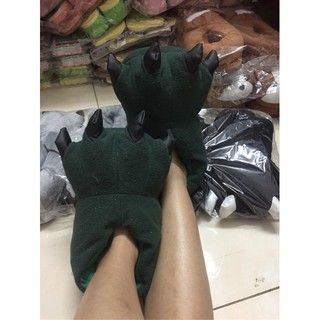 Dép hình móng chân khủng Long