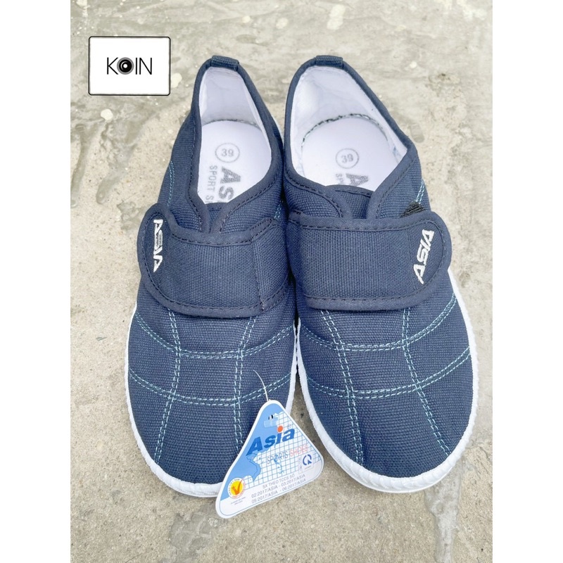Giày vải Asia màu xanh đậm không dây