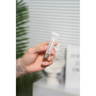 PLUMPING SON BÓNG KHÔNG MÀU DƯỠNG ẨM