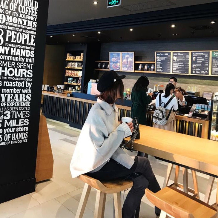 Áo choàng len dáng rộng thời trang thu đông cho nữ | BigBuy360 - bigbuy360.vn