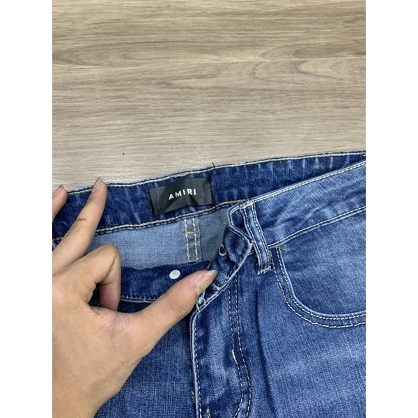 quần biker arimii 2 sọc trắng rách đầu gối hót 2022