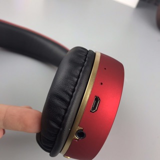 Tai Nghe Bluetooth Chụp Tai JB V685