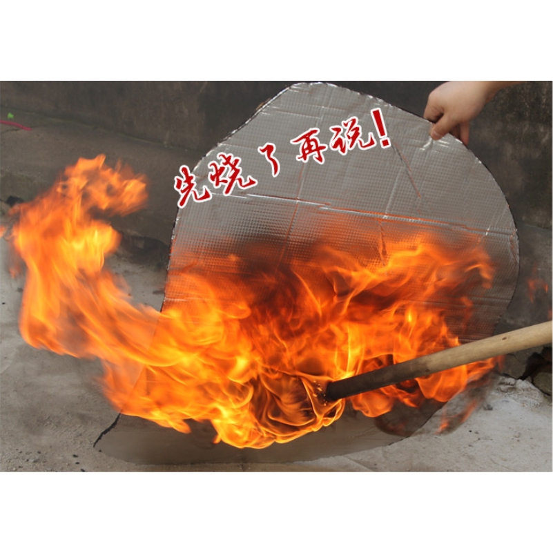 Tấm cách âm cách nhiệt tiện dụng cho xe hơi