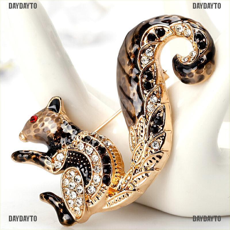 Ghim Cài Áo Hình Chú Sóc Hoạt Hình Dễ Thương