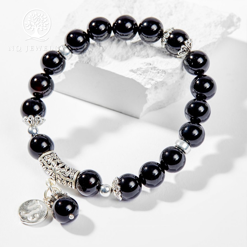 Vòng tay đen charm cung hoàng đạo - NQ Jewelry