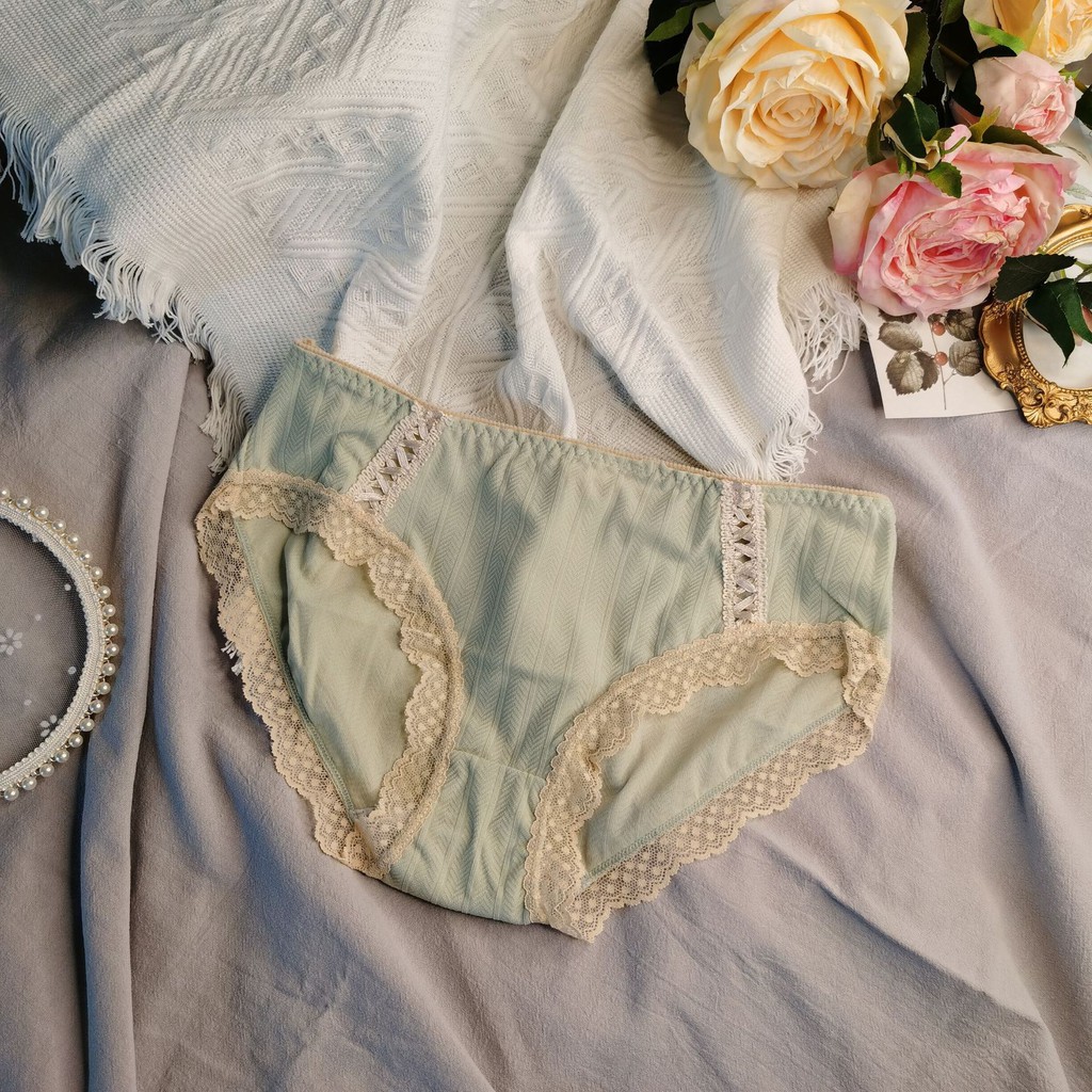 Quần lót Q035 cotton thun viền ren