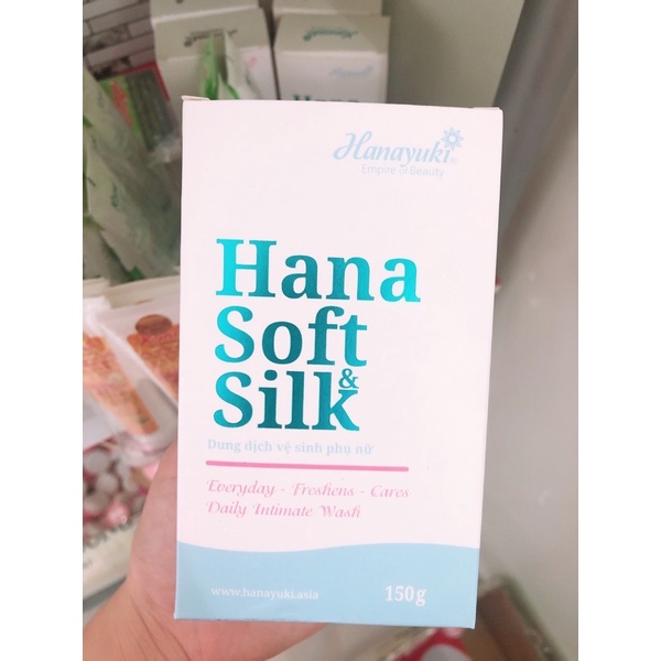 Dung Dịch Vệ Sinh Hanayuki Màu Xanh 150g