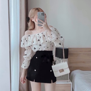 Sơ mi trễ vai tiểu thư phần tay bo chun, sơ mi hoa trễ vai trắng đen A56