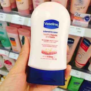 Kem dưỡng da tay Vaseline Thái
