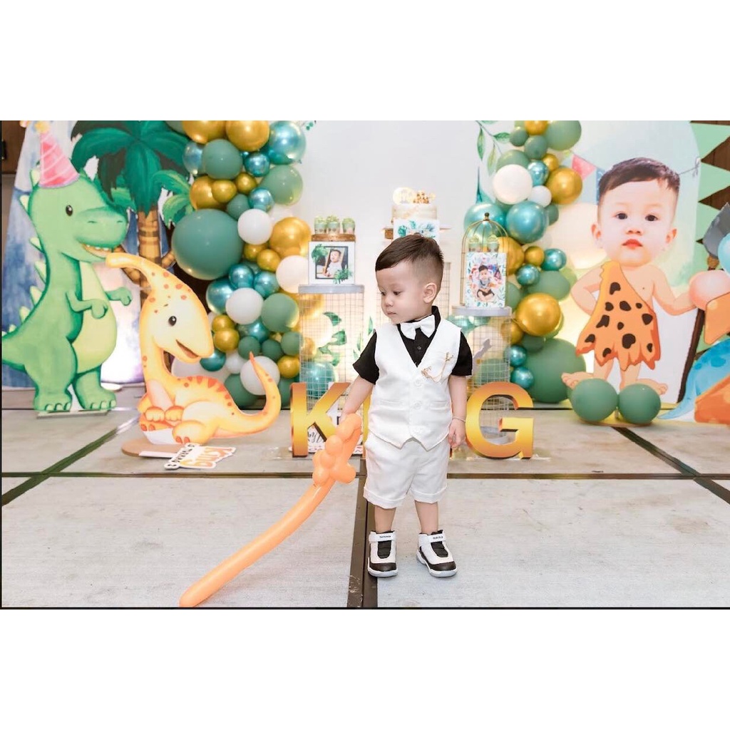 Set gile trắng kết hợp sơ mi đen ngắn tay cho bé trai