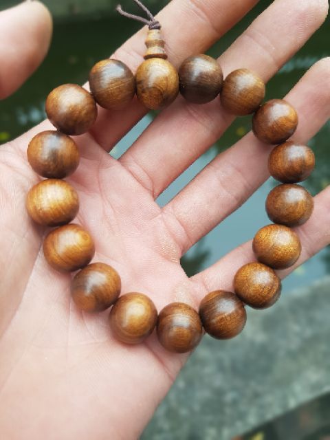Vòng tay nam màu trầm hạt 12 ly GỖ hương thơm tự nhiên NoBrandUnisexGỗ