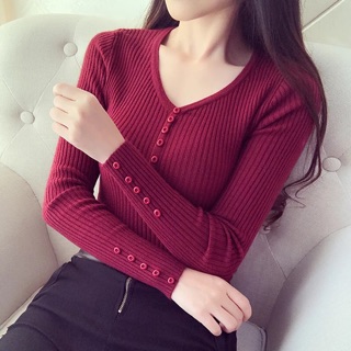 Áo len tăm cổ tim