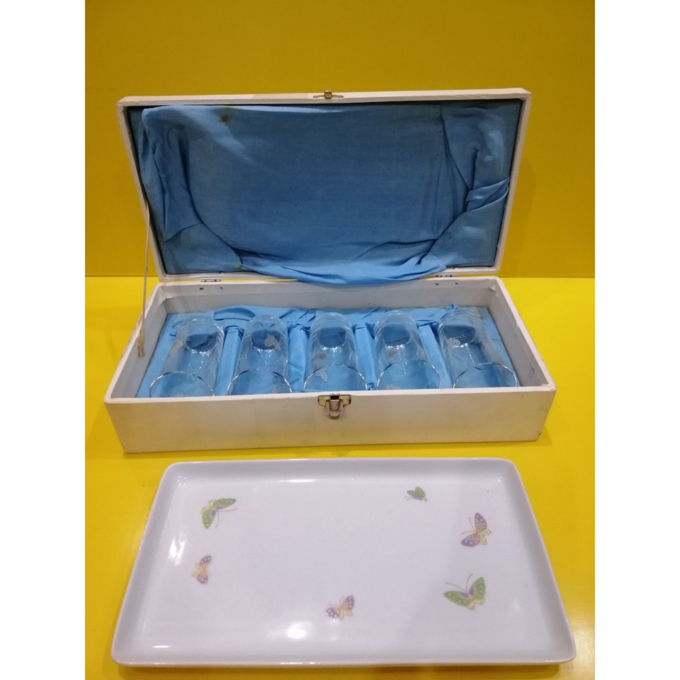 Bộ 5 cốc thủy tinh và khay đựng bằng sứ nội địa Nhật (mã 970)