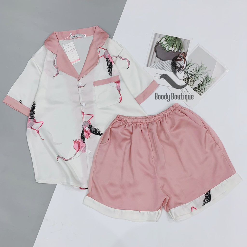 Bộ Mặc Nhà Lụa Satin Đùi Hạc Trắng Quần Hồng Pijama Đồ Ngủ Boody BP03.3