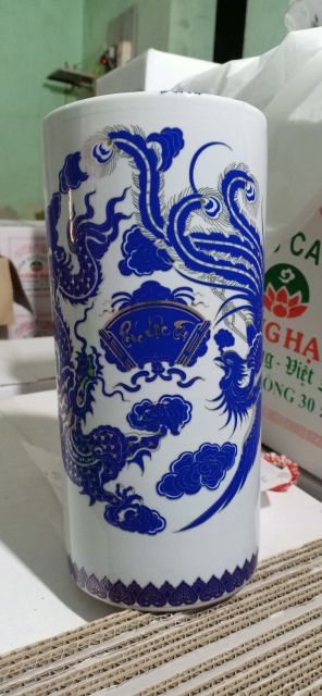 Bộ đồ thờ men trắng - rồng xanh coban độc đáo xanh rất bóng.
