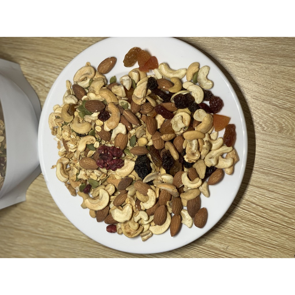Ngũ cốc ganola cao cấp không đường nguyên hạt - Ngũ Cốc Ăn Kiêng Granola Healthy Siêu Hạt 500gr | BigBuy360 - bigbuy360.vn