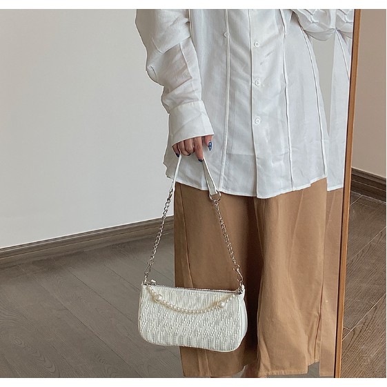 [HÀNG MỚI - ẢNH THẬT CUỐI] Túi kẹp nách họa tiêt sần cực nữ tính S043 | BigBuy360 - bigbuy360.vn