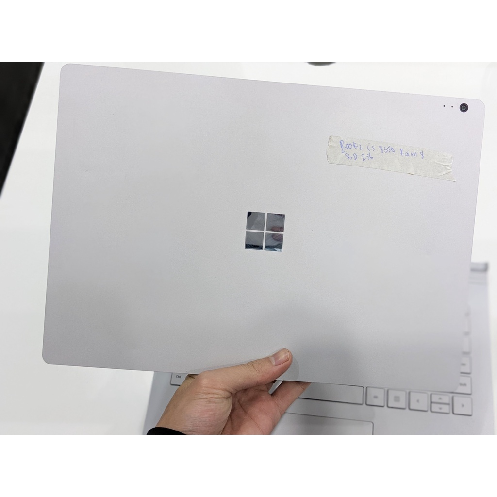 Laptop Microsoft Surface Book 2 13.5''  Ram 8GB/16GB Ổ Cứng 256GB/512GB Kèm Dock Phím sạc tại Playmobile