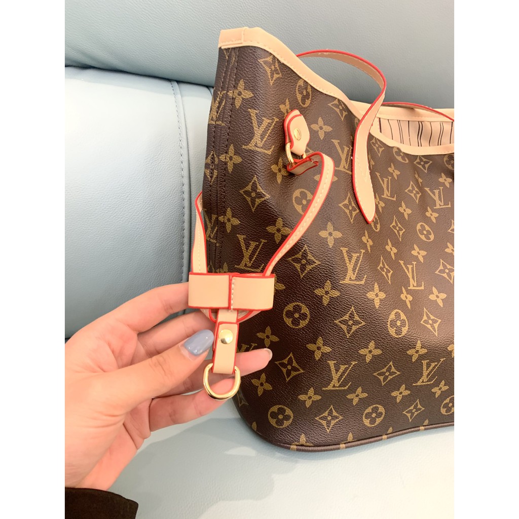 Túi xách Louis Vuitton1 PVC FW21