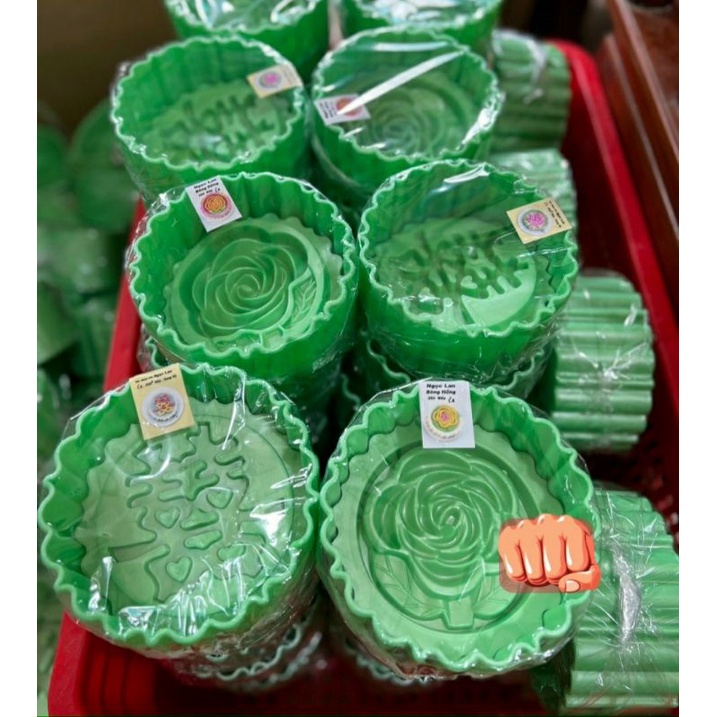 #Siêu rẻ# Khuôn đóng xôi, ép xôi, làm thạch, giò chả hình hoa - chữ hỷ cỡ 120gam. Hàng loại 1 nhựa sạch, chống dập vỡ