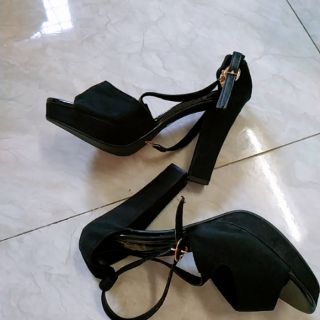 Sandan da lộn cao cấp cao 12 cm