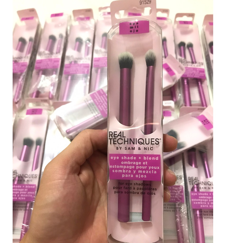 Bộ 2 Cọ Mắt Real Techniques Eye Shade + Blend