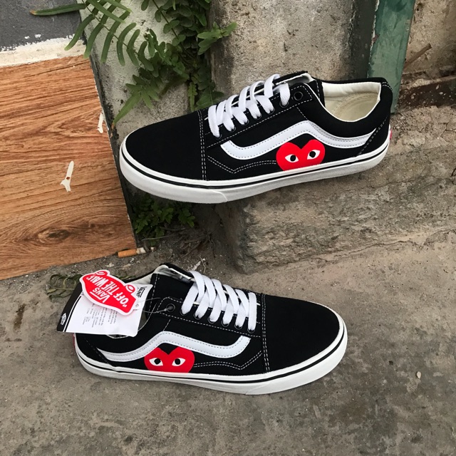 vans play heart