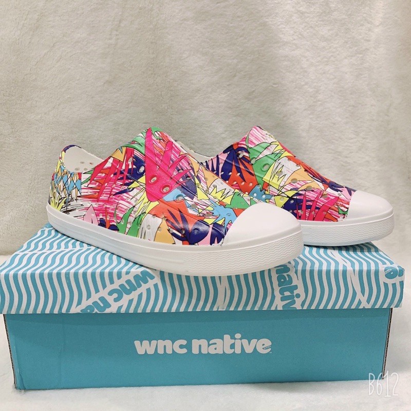 Giày nhựa đi mưa, đi biển WNC NATIVE chất nhựa EVA siêu nhẹ, siêu êm, siêu bền