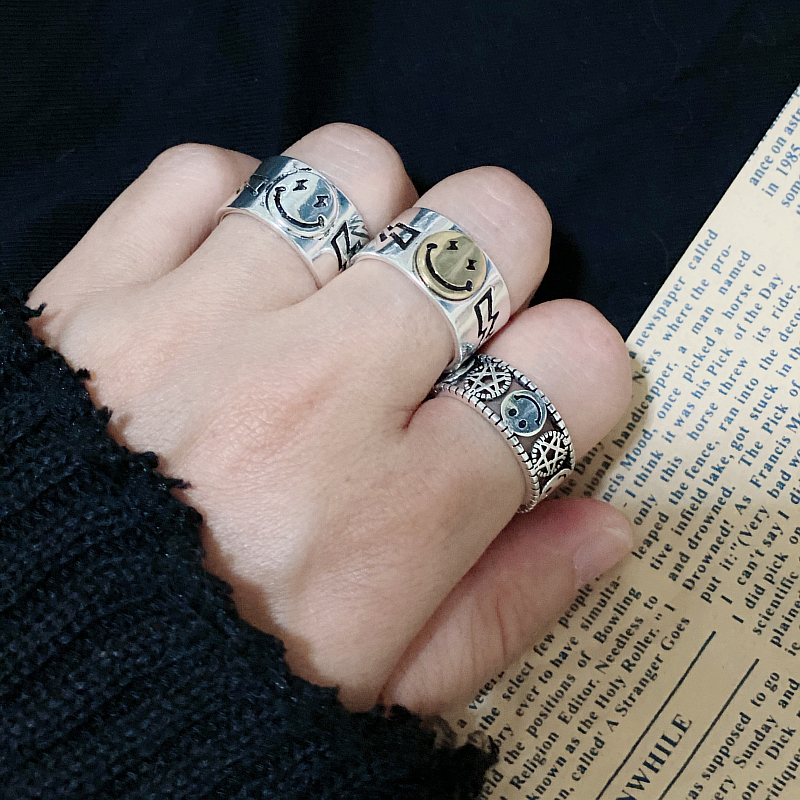 Nhẫn Thời Trang Hình Mặt Cười Phong Cách Retro