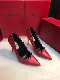 Giầy Valentin viền đinh fullbox