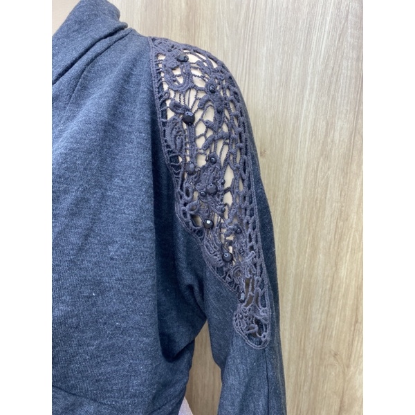 Áo khoác thun lửng tay lỡ Delirous