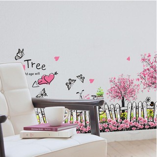 Decal trang trí dán tường hàng rào hoa bướm lãng mạn