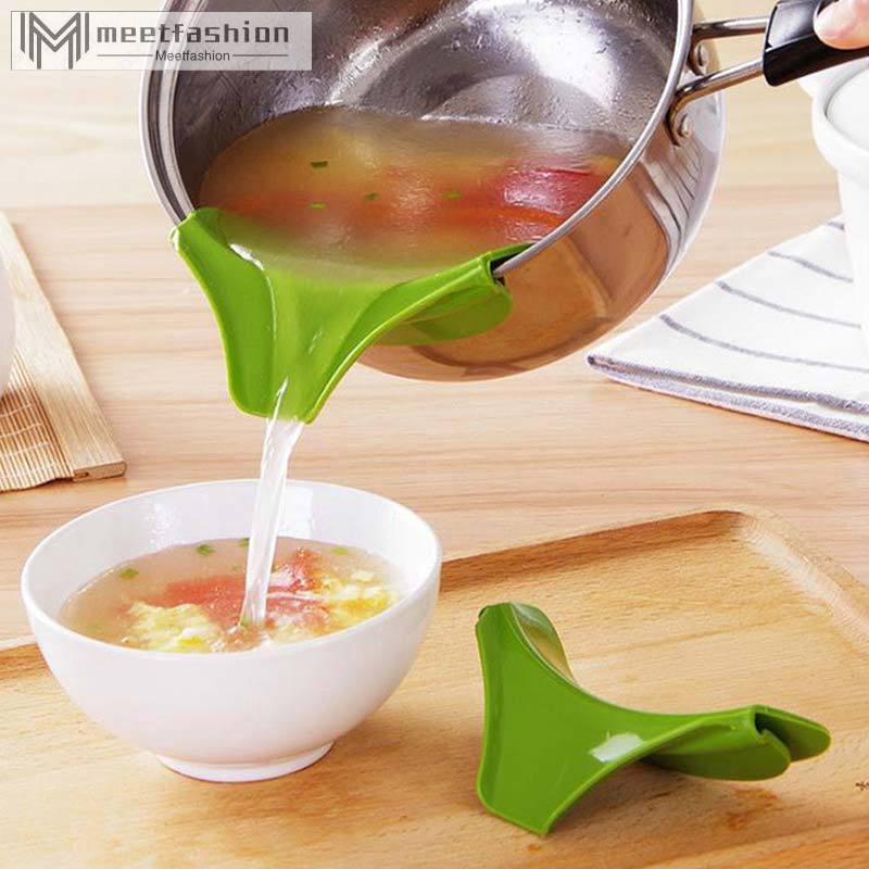 Dụng cụ đổ canh súp gắn miệng nồi