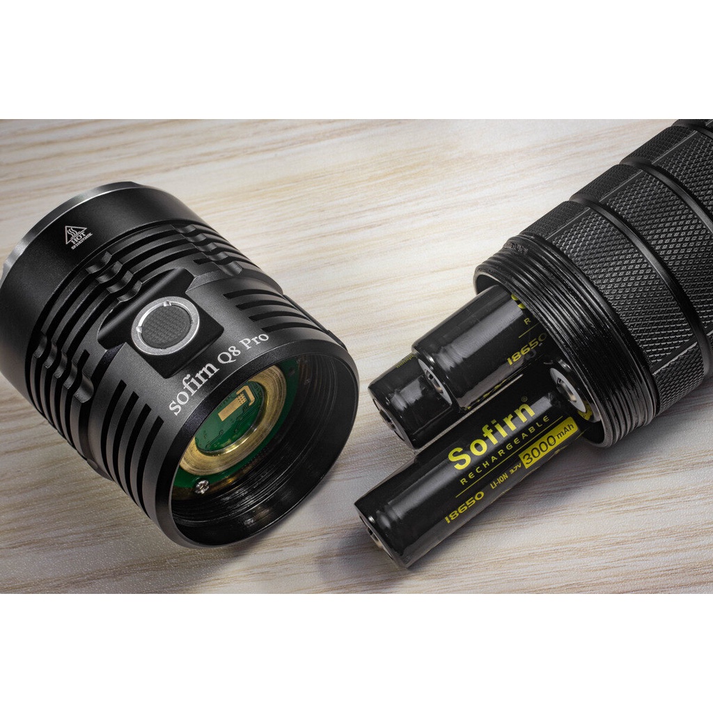 SET đèn pin Sofirn Q8 Pro siêu mạnh 11000 lumen 4* Cree XHP50.2 Anduril II sạc type C với nhiều nâng cấp hơn Q8