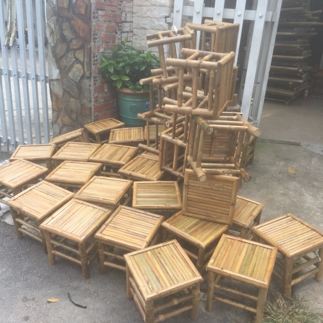 Ghế đôn tre phủ bóng
